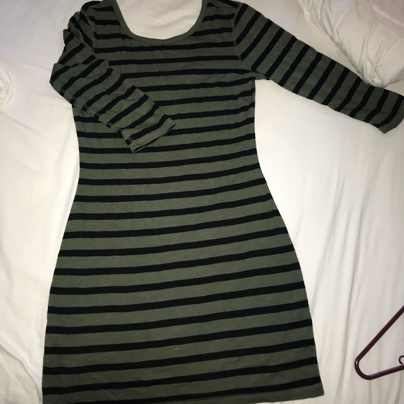Express size M green and black striped dress - Picture 1 of 2